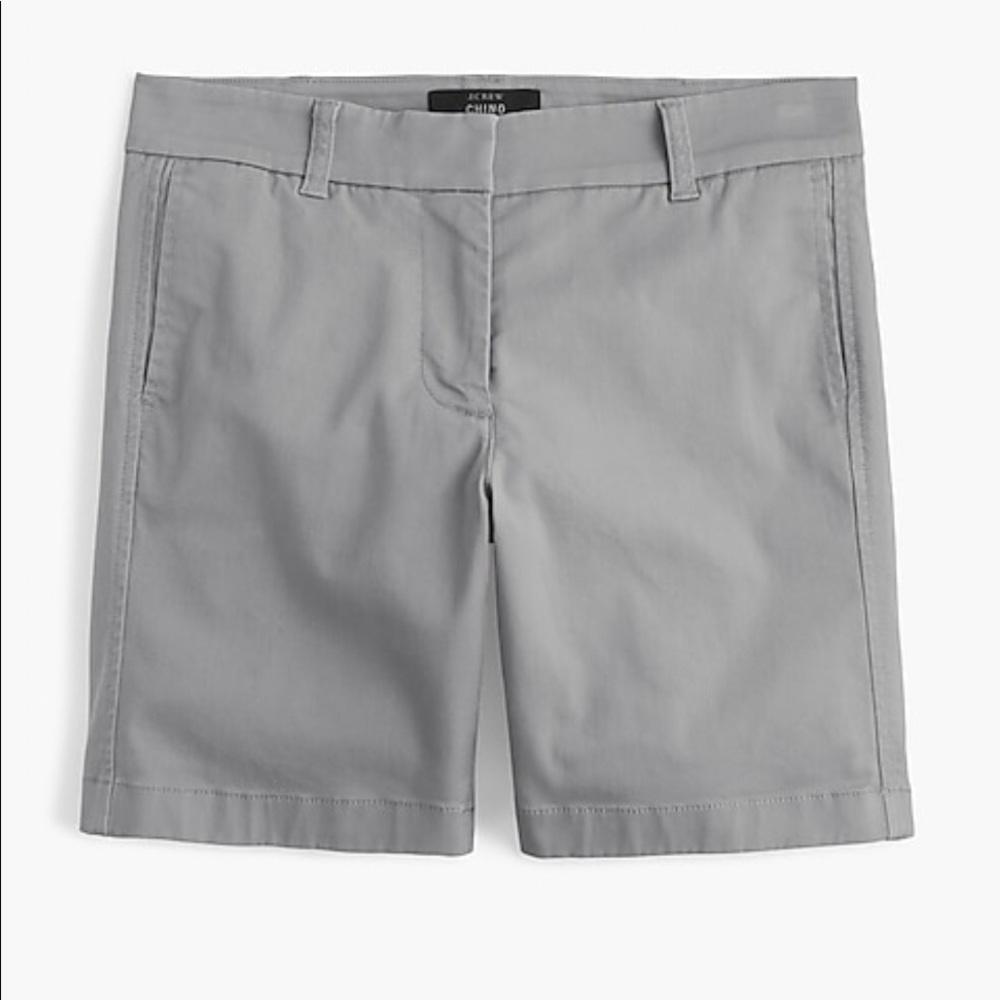 Woman’s 7” Chico short JCrew Grey